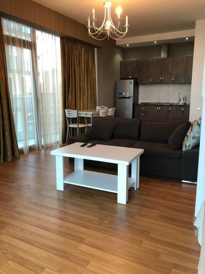 Euphoria Apartments Batumi Luaran gambar